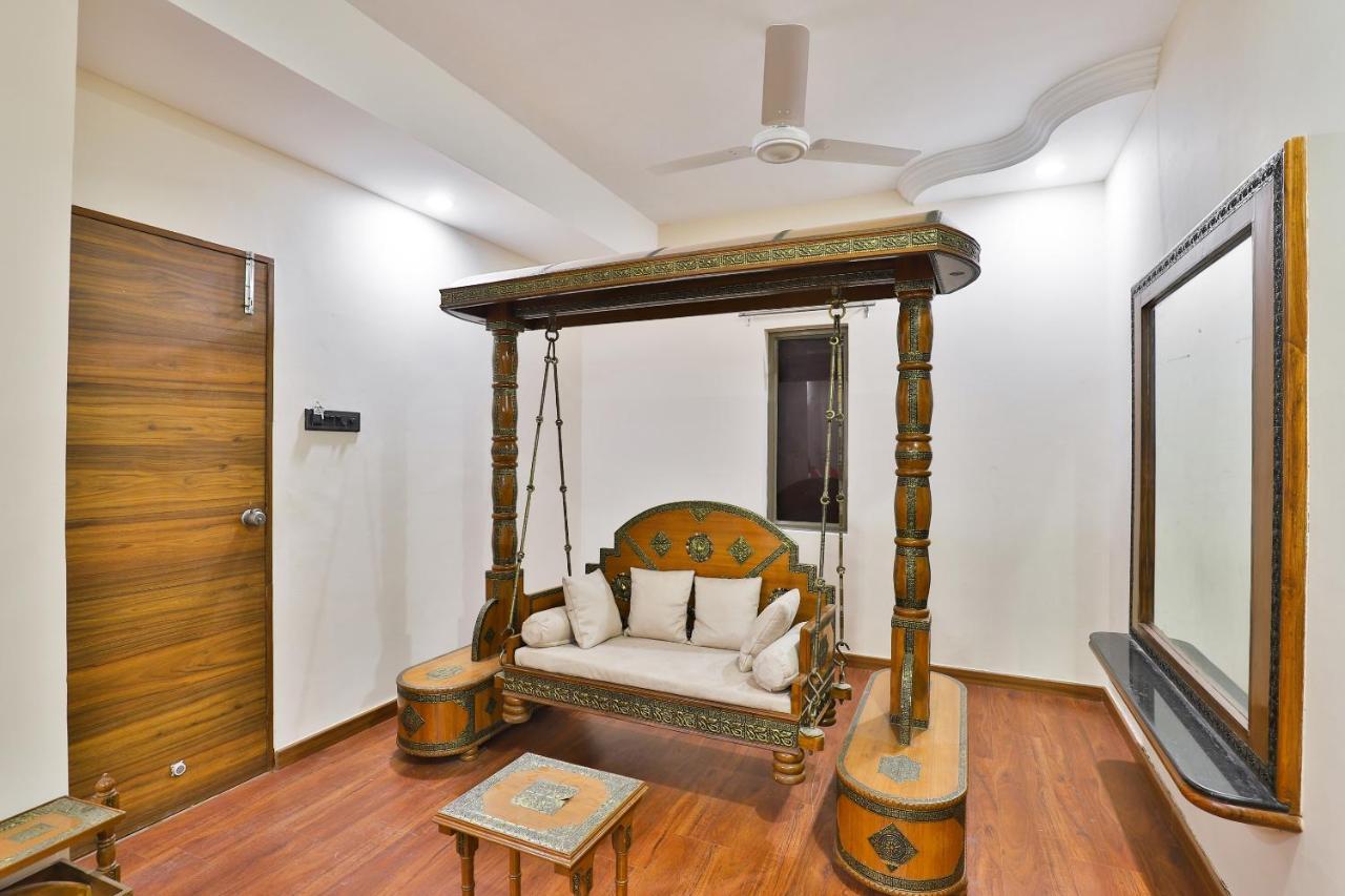 Oyo 23540 Hotel Suryakant Rajkot Dış mekan fotoğraf