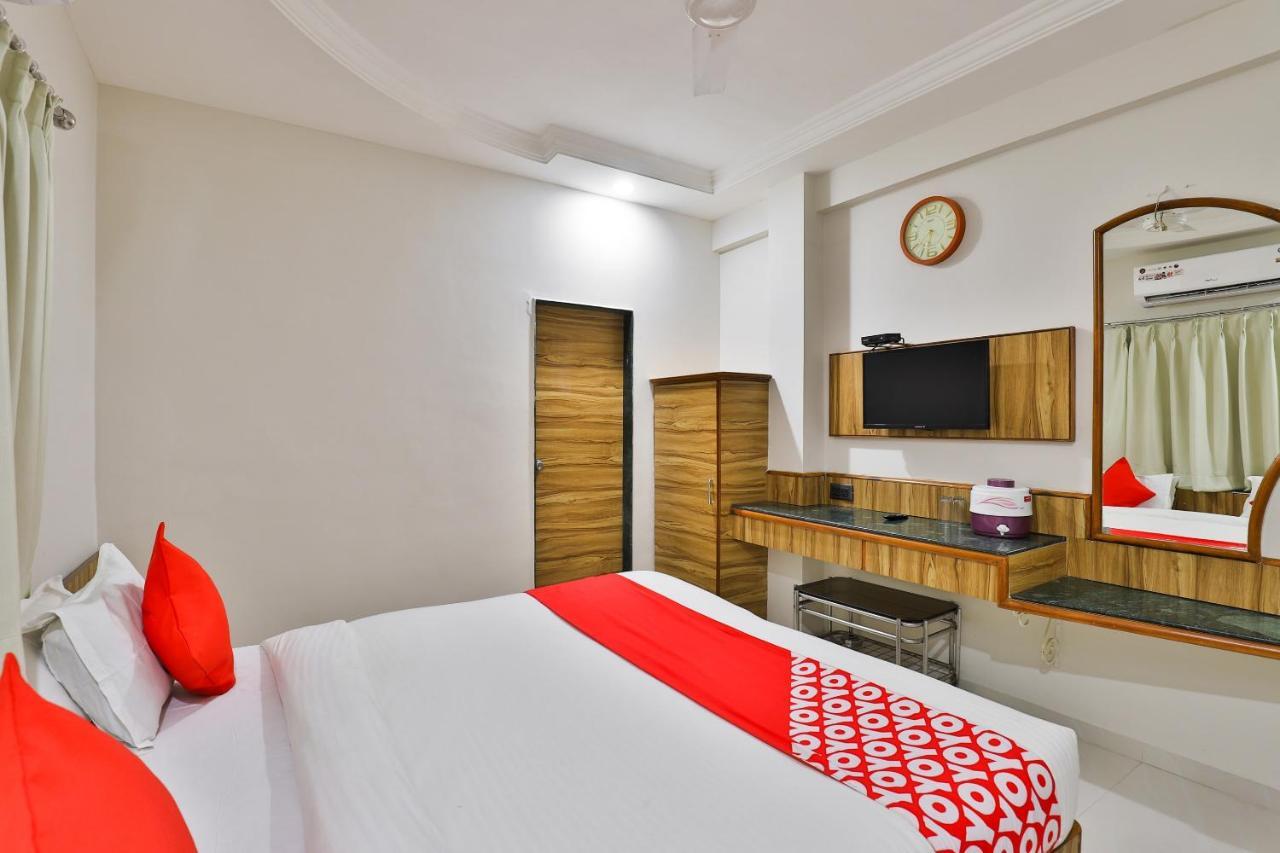 Oyo 23540 Hotel Suryakant Rajkot Dış mekan fotoğraf